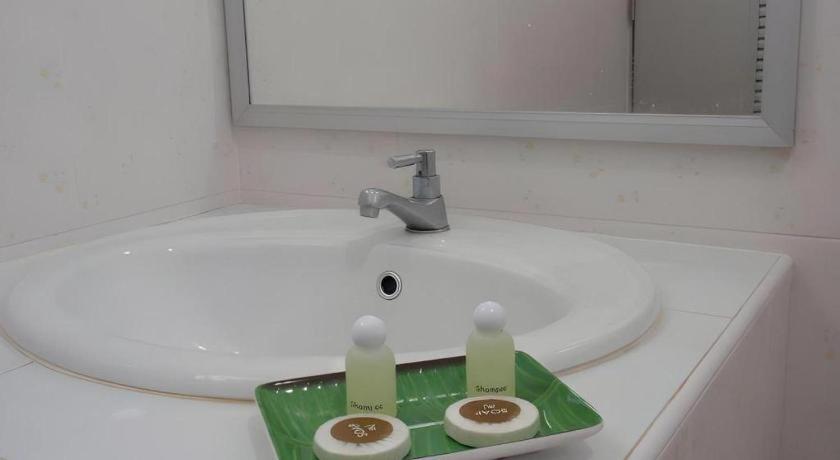 סוראט תאני Yamjan Place מראה חיצוני תמונה